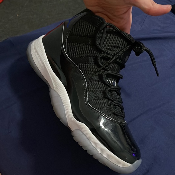 Size 10 Jordan space Jams new / used - Picture 2 of 7